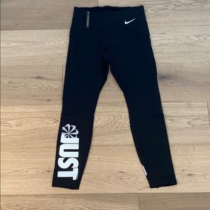 Nike workout leggings